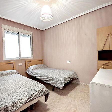 Modern Apartment 3Mins Walk To Playa Del Cura Beach Torrevieja Exterior photo