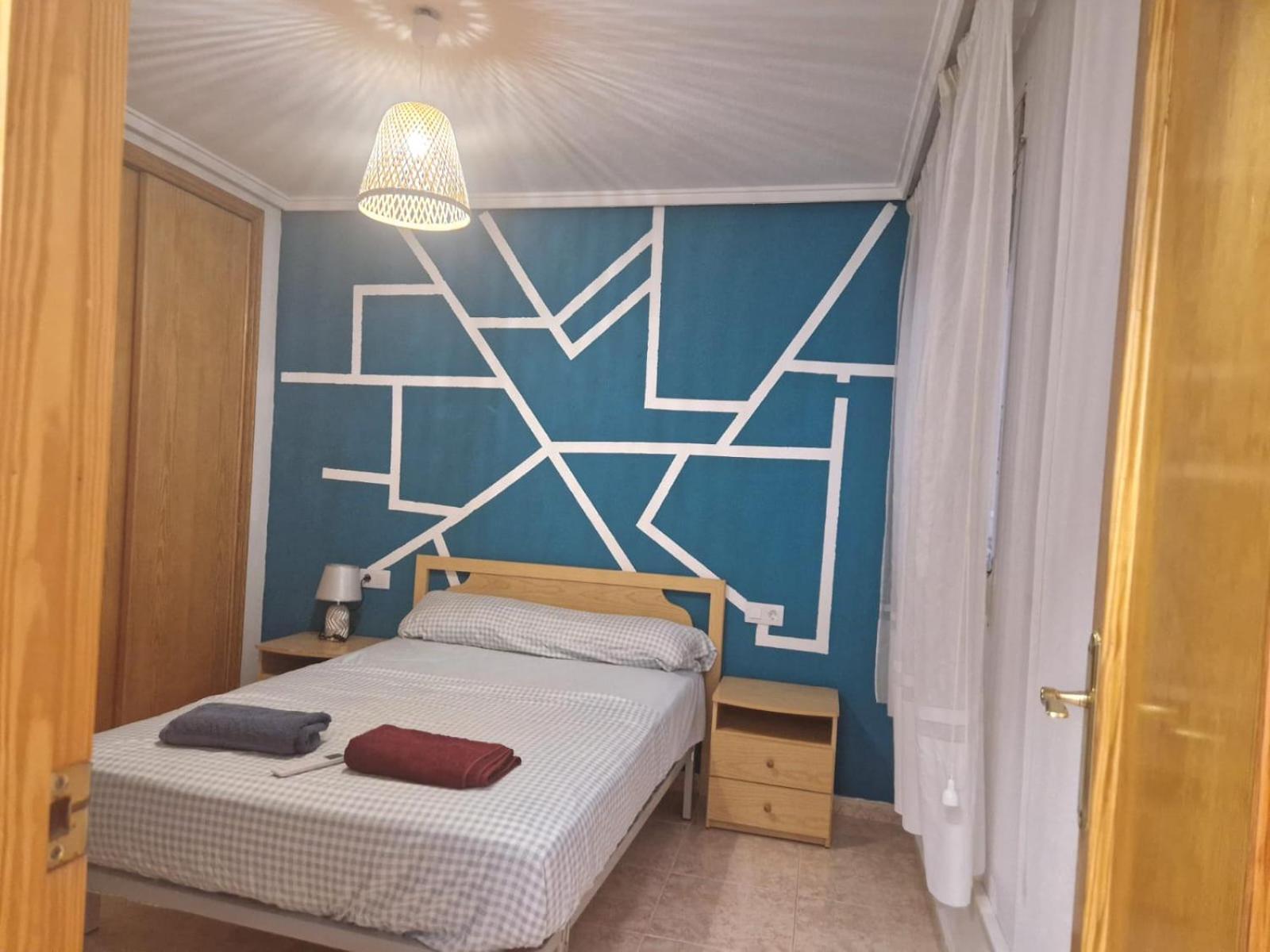 Modern Apartment 3Mins Walk To Playa Del Cura Beach Torrevieja Exterior photo